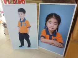 กรอบขาว 30x50 นิ้ว